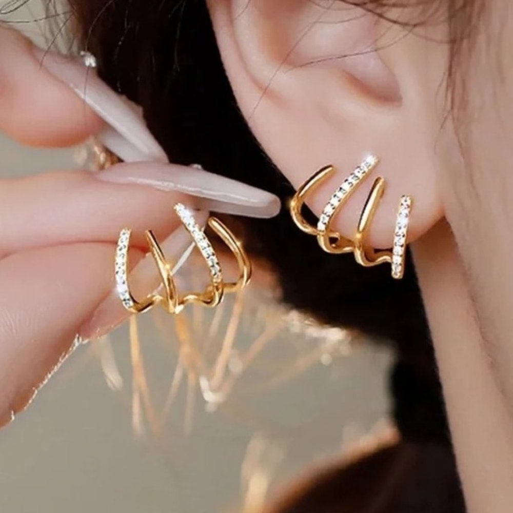 NWT Set of Gold Elegant Geometric Diamond Claw Ear Hook Earrings